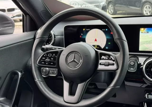 MERCEDES-BENZ Klasa A 180