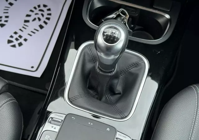 MERCEDES-BENZ Klasa A 180