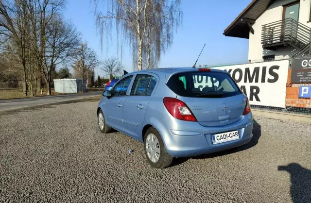 OPEL Corsa 