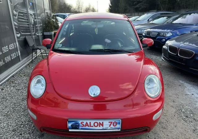 VOLKSWAGEN New Beetle 1.6