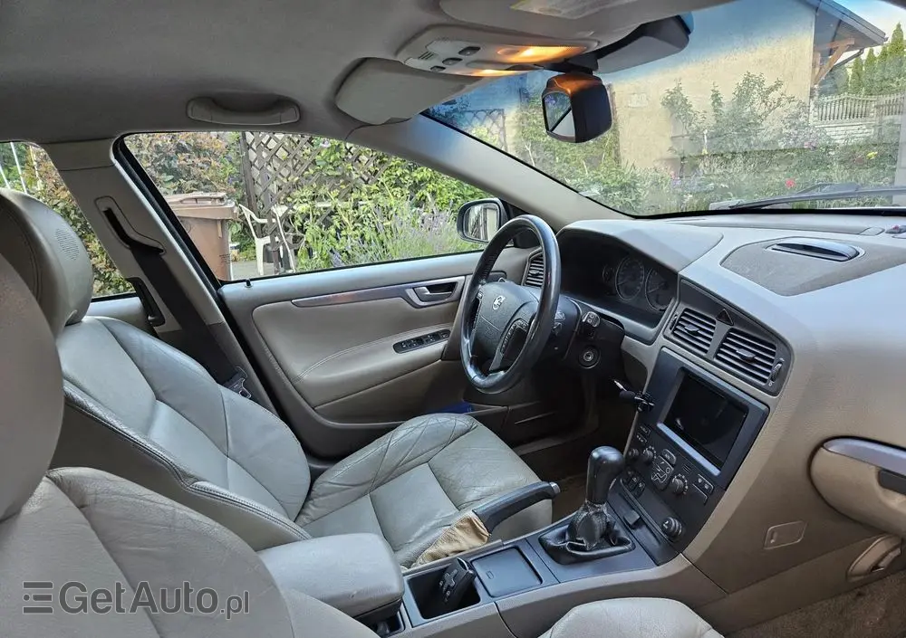 VOLVO V70 2.3 T-5