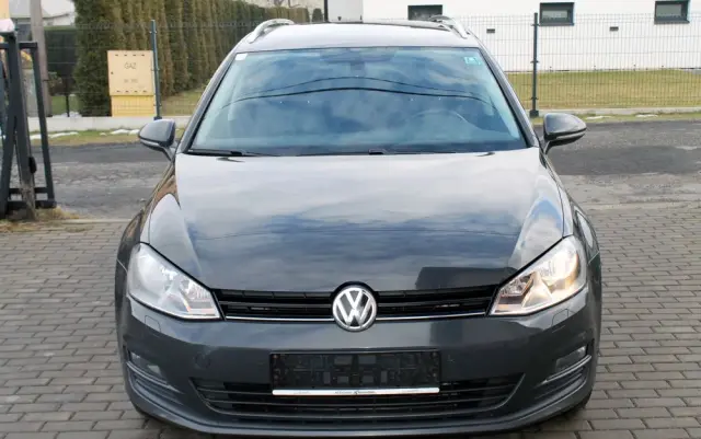 VOLKSWAGEN Golf 1.6 TDI 4Motion BlueMotion Technology Comfortline