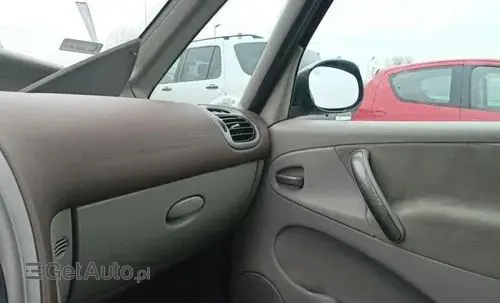 CITROEN Xsara Picasso 