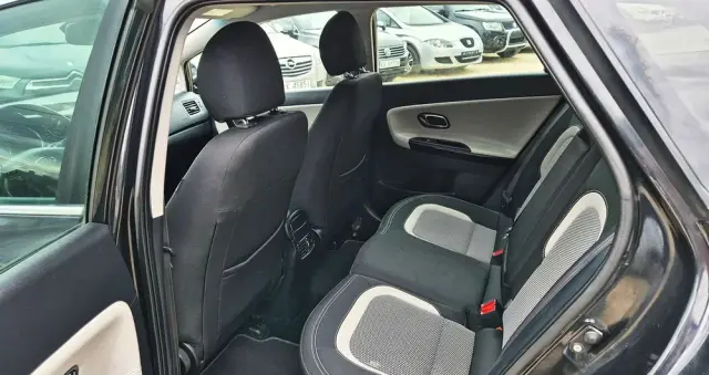 KIA Ceed Cee'd 1.6 GDI XL