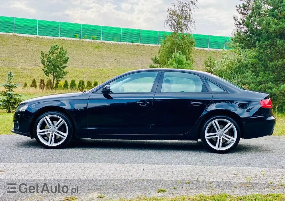 AUDI A4 Limousine 1.8 TFSI Attraction
