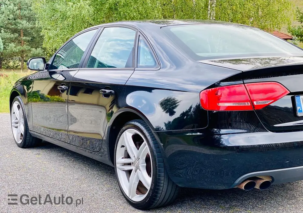 AUDI A4 Limousine 1.8 TFSI Attraction