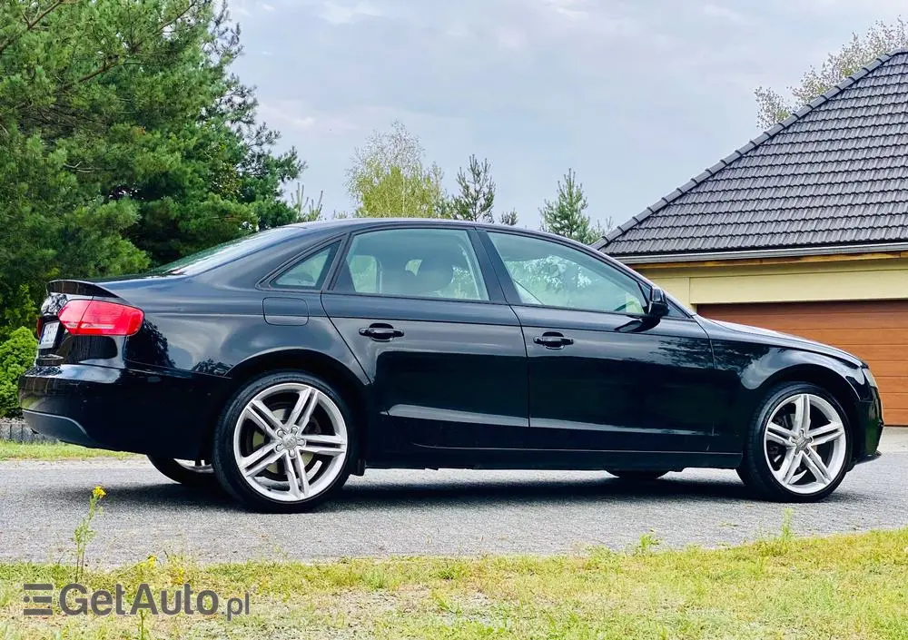 AUDI A4 Limousine 1.8 TFSI Attraction