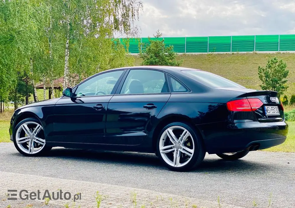 AUDI A4 Limousine 1.8 TFSI Attraction