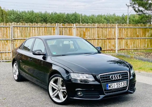 AUDI A4 Limousine 1.8 TFSI Attraction