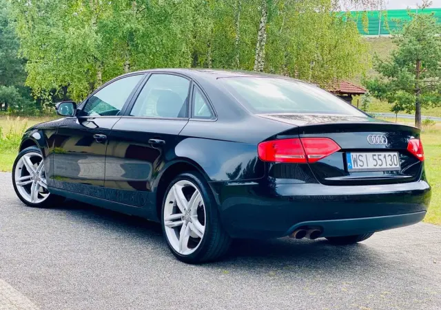 AUDI A4 Limousine 1.8 TFSI Attraction