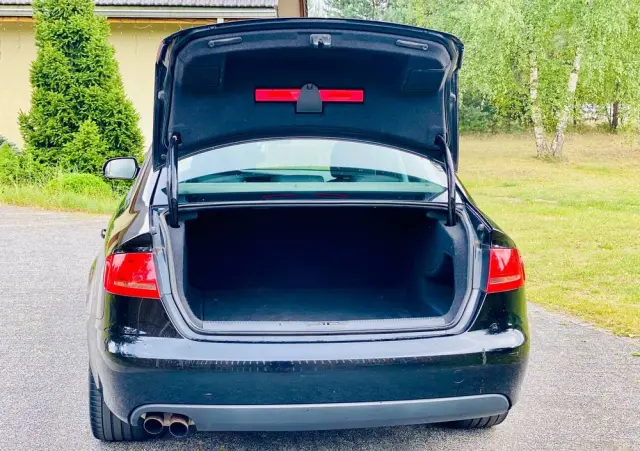 AUDI A4 Limousine 1.8 TFSI Attraction