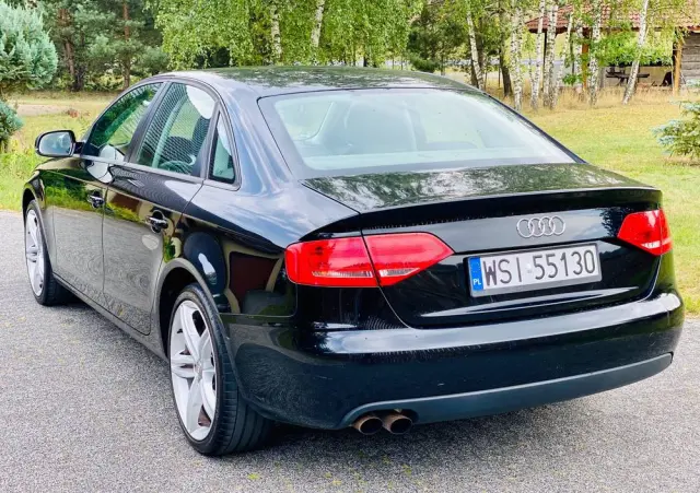 AUDI A4 Limousine 1.8 TFSI Attraction
