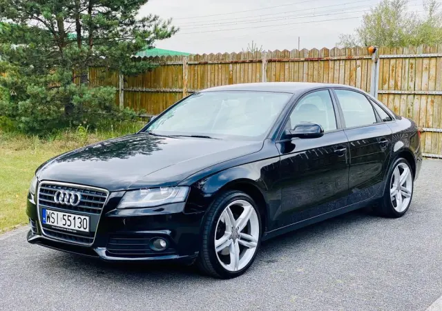 AUDI A4 Limousine 1.8 TFSI Attraction