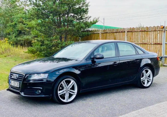 AUDI A4 Limousine 1.8 TFSI Attraction