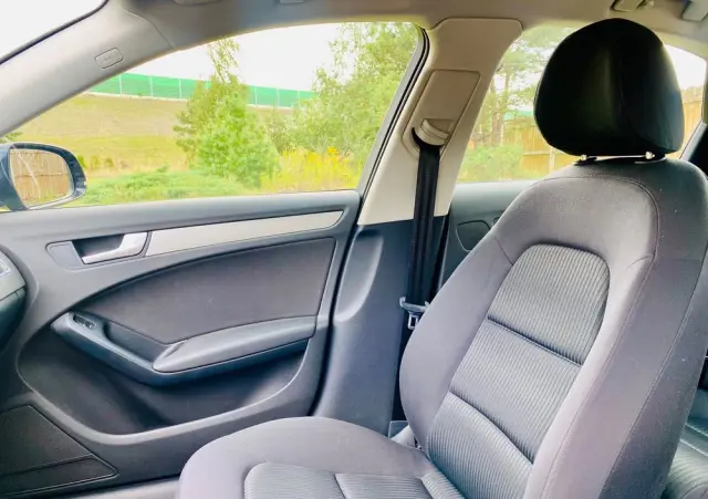 AUDI A4 Limousine 1.8 TFSI Attraction