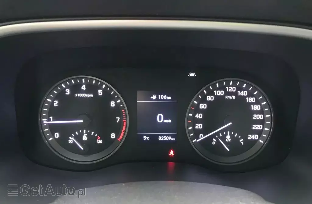 HYUNDAI Tucson 