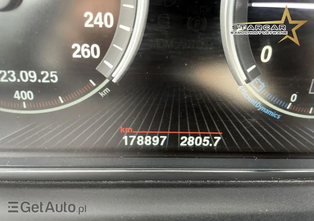 BMW Seria 5 525d xDrive Touring Sport-Aut