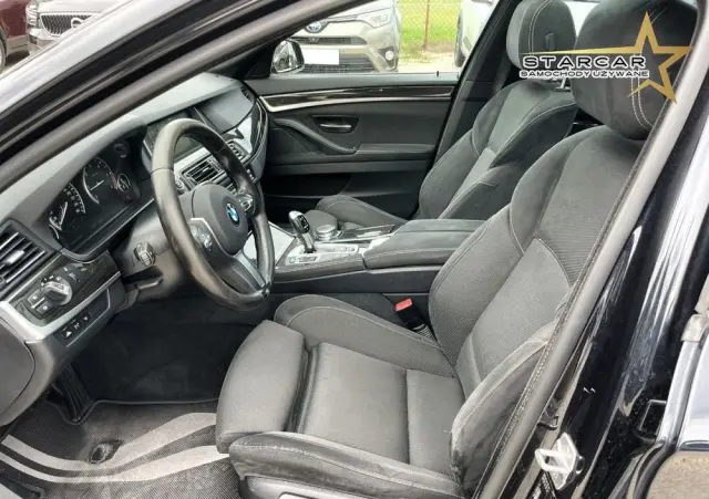 BMW Seria 5 525d xDrive Touring Sport-Aut