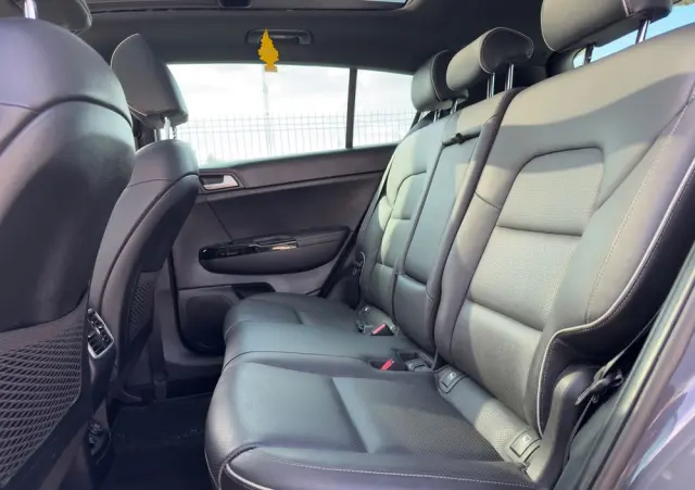 KIA Sportage 2,0 CRDI AWD GT Line