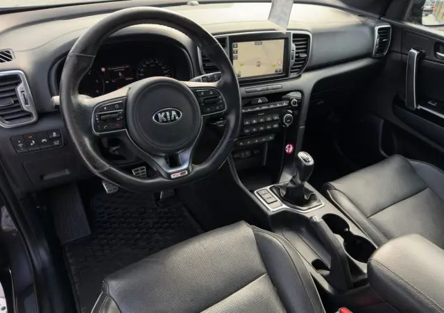 KIA Sportage 2,0 CRDI AWD GT Line