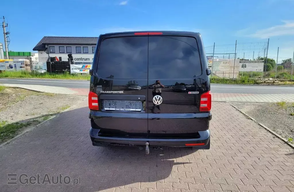 VOLKSWAGEN Transporter 