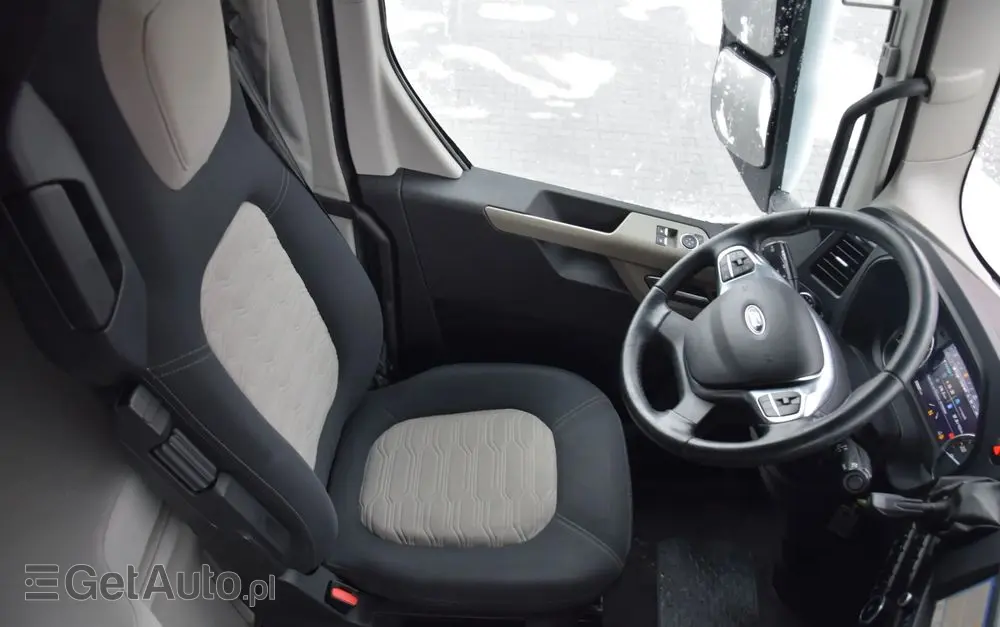 FORD F-MAX 500 / RETARDER / KLIMATYZACJA POSTOJOWA / ACC / NAWIGACJA / KLIMA / LEDY / 2 ZBIORNIKI / FULL SPILERY / 2023 / NISKI PRZEBIEG / FULL OPCJA / GWARANCJA PRODUCENTA / SERWISOWANY / SPROWADZONY 