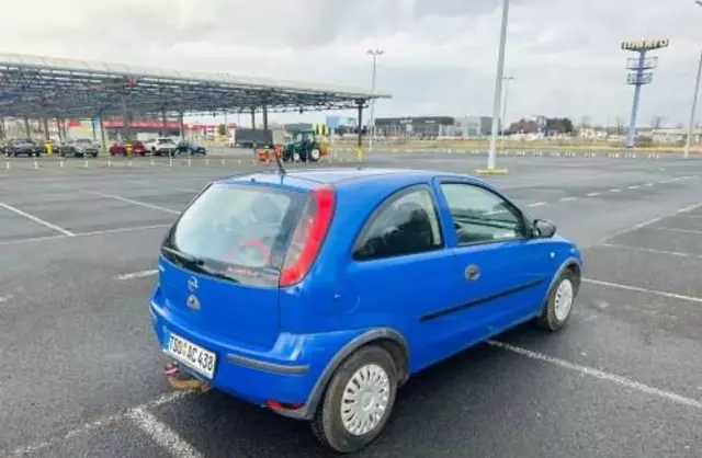 OPEL Corsa 