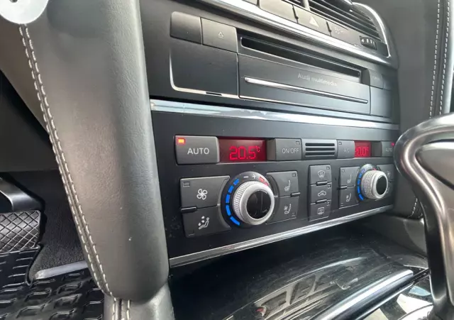 AUDI Q7 3.0 TDI DPF clean diesel Quattro Tiptronic