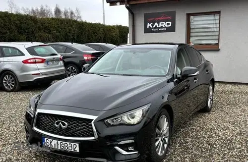 INFINITI Q50 