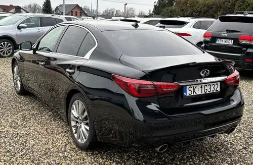 INFINITI Q50 