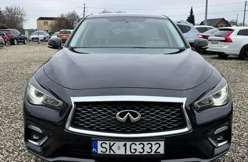 INFINITI Q50 