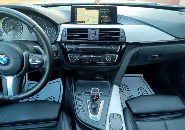 BMW Seria 4 420d Sport-Aut M Sport