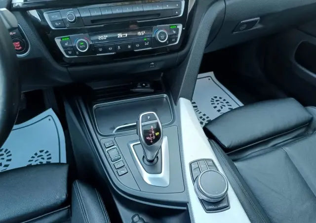 BMW Seria 4 420d Sport-Aut M Sport