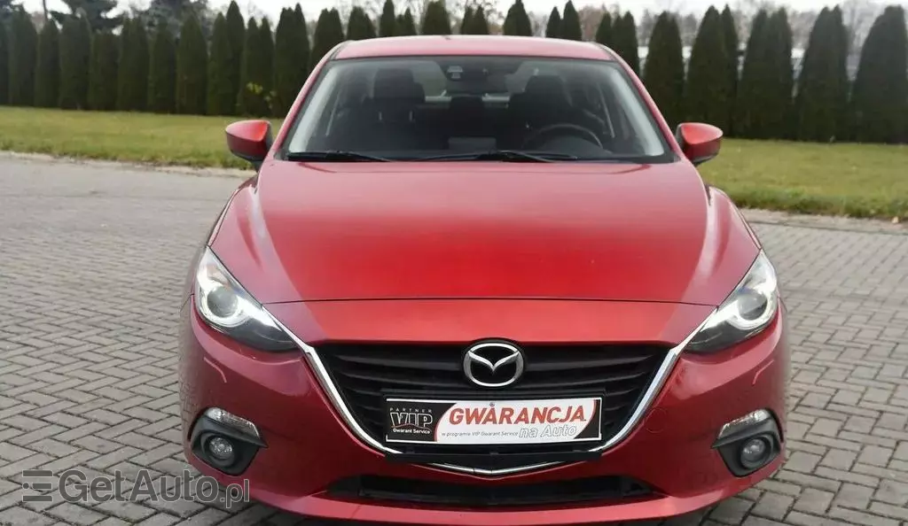 MAZDA 3 