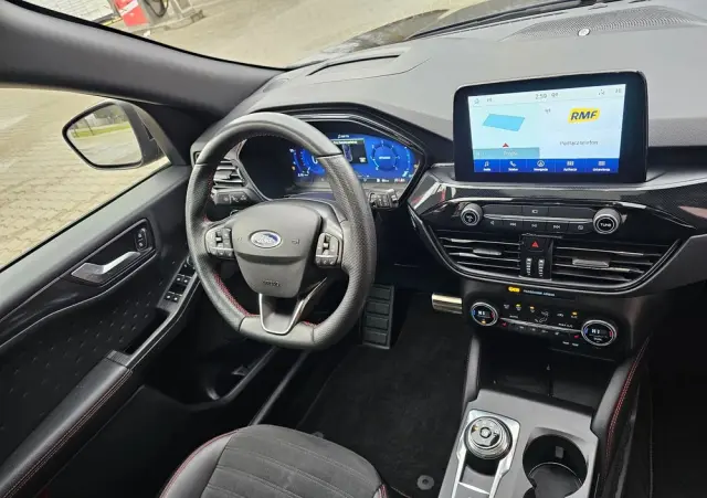 FORD Kuga 2.0 EcoBlue AWD ST-Line X