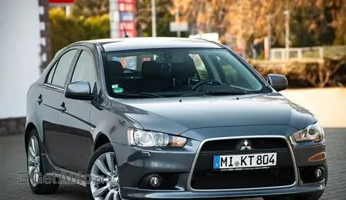 MITSUBISHI Lancer 