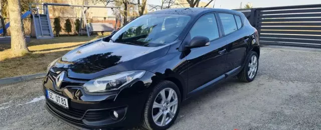 RENAULT Megane 