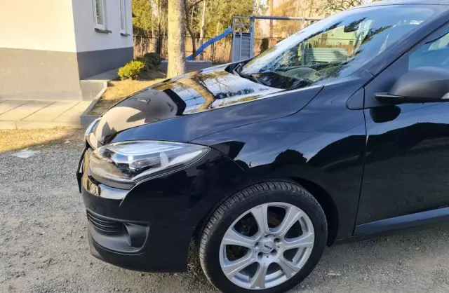 RENAULT Megane 