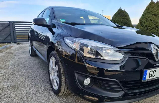 RENAULT Megane 