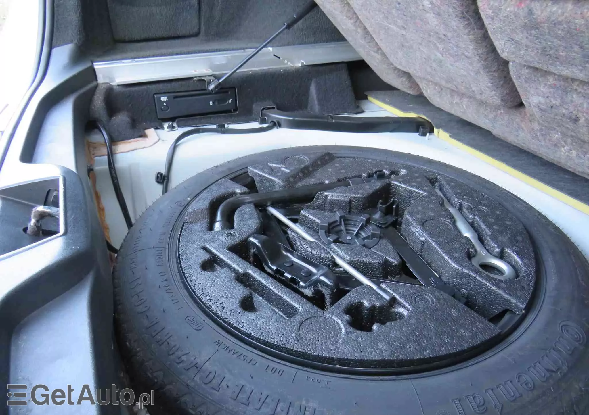 VOLVO V70 2.0D Kinetic