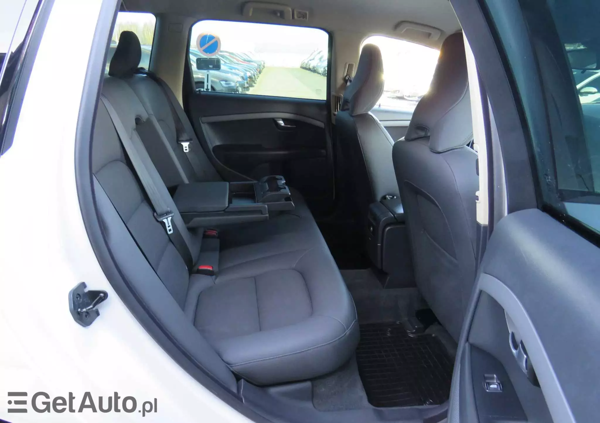 VOLVO V70 2.0D Kinetic