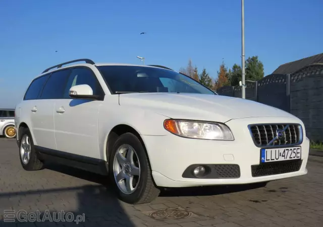 VOLVO V70 2.0D Kinetic