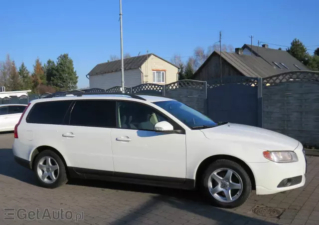 VOLVO V70 2.0D Kinetic