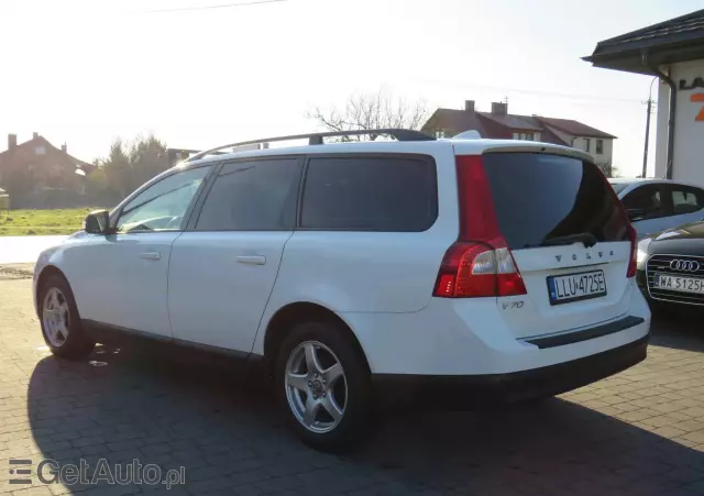 VOLVO V70 2.0D Kinetic