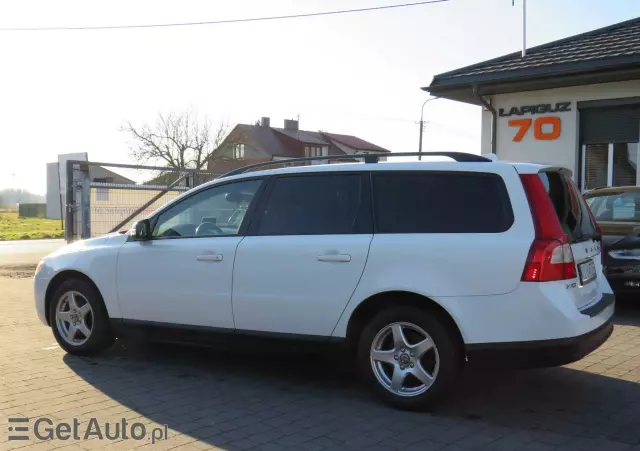 VOLVO V70 2.0D Kinetic