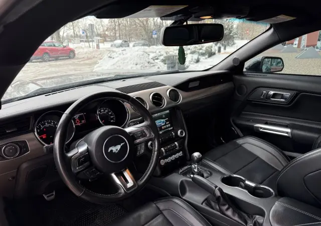 FORD Mustang 5.0 V8 GT