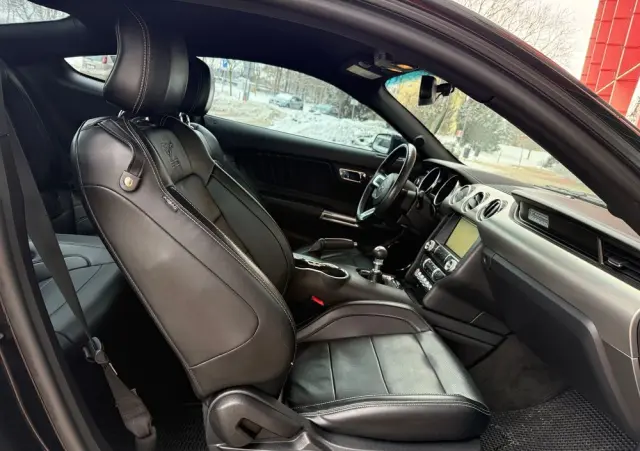 FORD Mustang 5.0 V8 GT