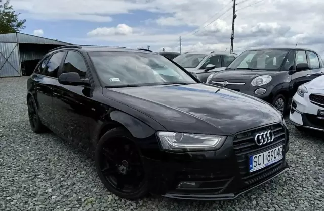 AUDI A4 