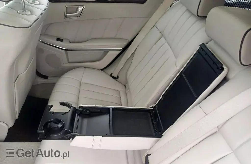 MERCEDES-BENZ Klasa E 