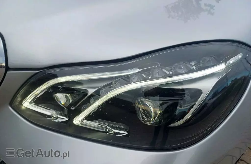 MERCEDES-BENZ Klasa E 